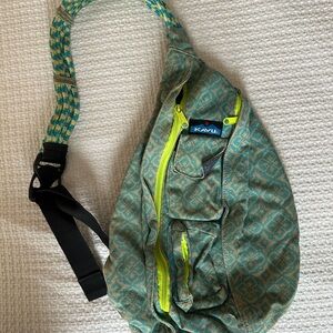 KAVU Teal and Yellow Rope Sling Bag
